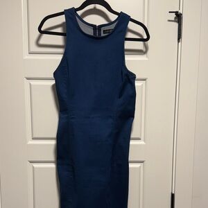 Elegant Blue Sleeveless Dress